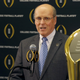 Illustration for article titled The College Football Playoff's Idiotic Scheduling Is Screwing Over ESPN